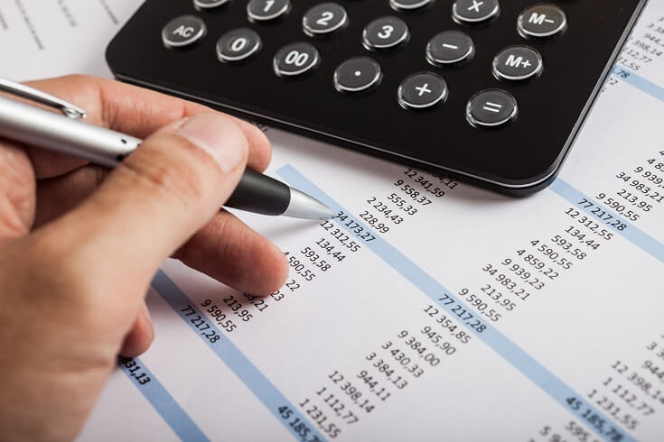 Procedimientos de auditoría aplicables a auditorías iniciales de  información financiera